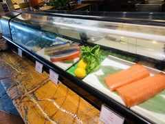 自助取餐区-广州中心皇冠假日酒店-环市食坊·海鲜自助餐厅