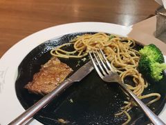 -豪客来牛排(空港华联店)