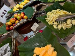 -南湖名都·景湖轩全日制餐厅·海鲜自助·东南亚风味·临湖而食