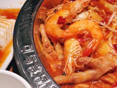 -胖哥俩肉蟹煲(济南世茂国际广场店)