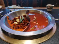 -沸炉重庆老火锅(军事博物馆店)