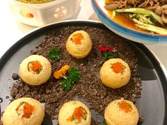 土豆球鱼肝酱沙拉-肆月河豚·新淮扬(金融街店)