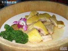 木盆鸡-御花园·粤菜·海鲜火锅(中山公园店)