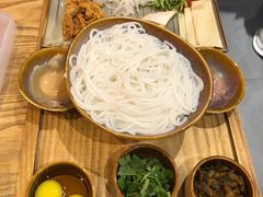蒙自过桥米线-麦麦山云南菜(复地活力城店)