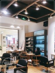 -Mentor Hair Salon