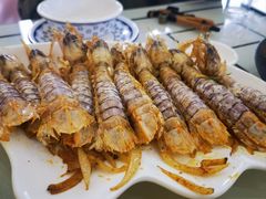 -覃记海鲜美食餐厅