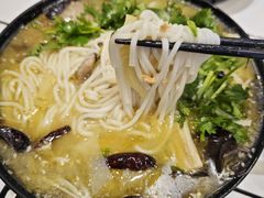 -肥汁米蘭香港米线(长宁来福士店)