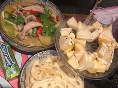 -蛙有道·铁锅牛蛙(万泰汇店)
