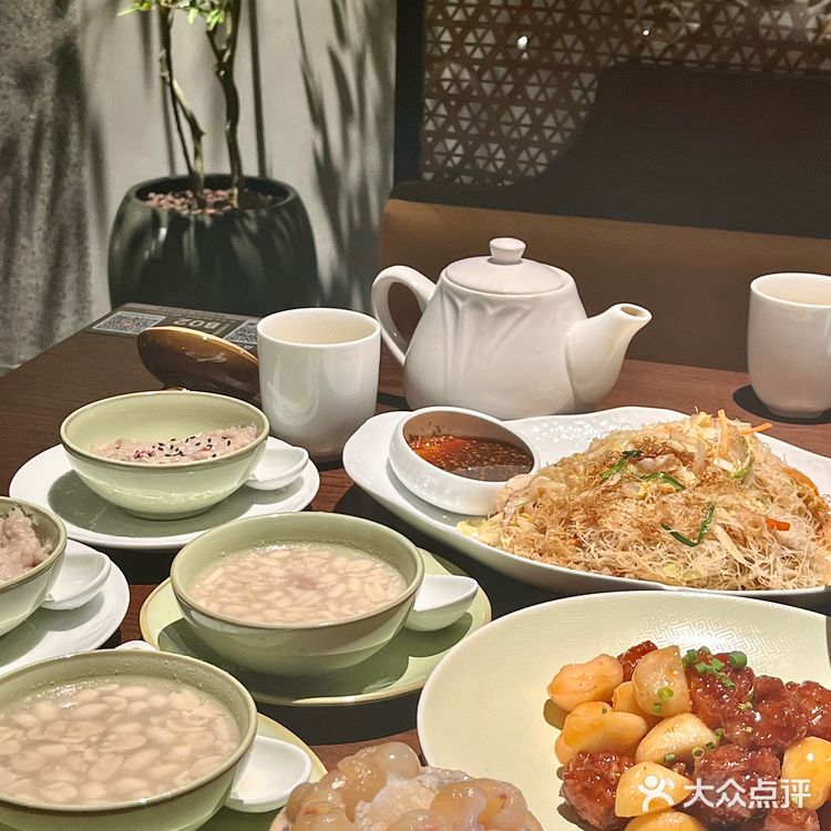 不愧是开了二十五年的福州闽菜馆！！