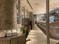 -老乡鸡(上海白玉兰广场店)