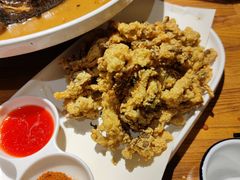 炸蘑菇-俭寨大盘鸡·缸子肉·小公鸡·新疆菜(云通店)