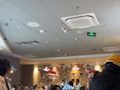-必胜客(WOW贺州灵峰店)