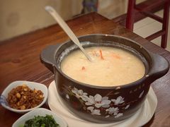 -赖厨潮汕砂锅粥