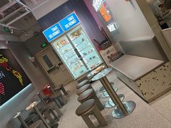 大堂-DQ·蛋糕·冰淇淋(荟聚中心店)