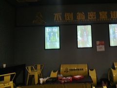 -不倒翁实景剧情密室逃脱(光明凤凰城站店)