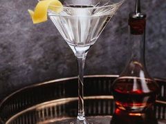 VUE马天尼-非常时髦餐厅VUE Restaurant(外滩茂悦大酒店)