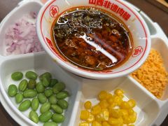 -顺溜·手工刀削面·黑金店(铜锣湾店)