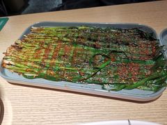 烤韭菜-街角等你.大连海鲜烧烤.经典铁板海鲜串(西安路店)