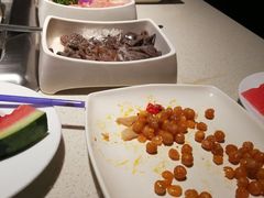 -海底捞火锅鲜切牛肉主题店(长寿路店)