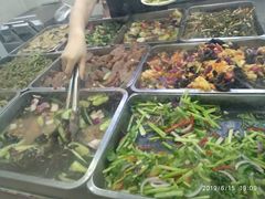-闫家驴肉老店(华电一校店)