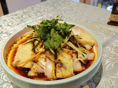 -巴扎美食·新疆菜·西域歌舞表演餐厅(新疆大厦店)