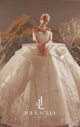 点击看大图 -Renee芮亦婚纱