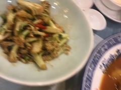 -马尔龙新疆饭店·清真(瑞景店)