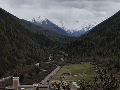 -亚拉雪山风景区