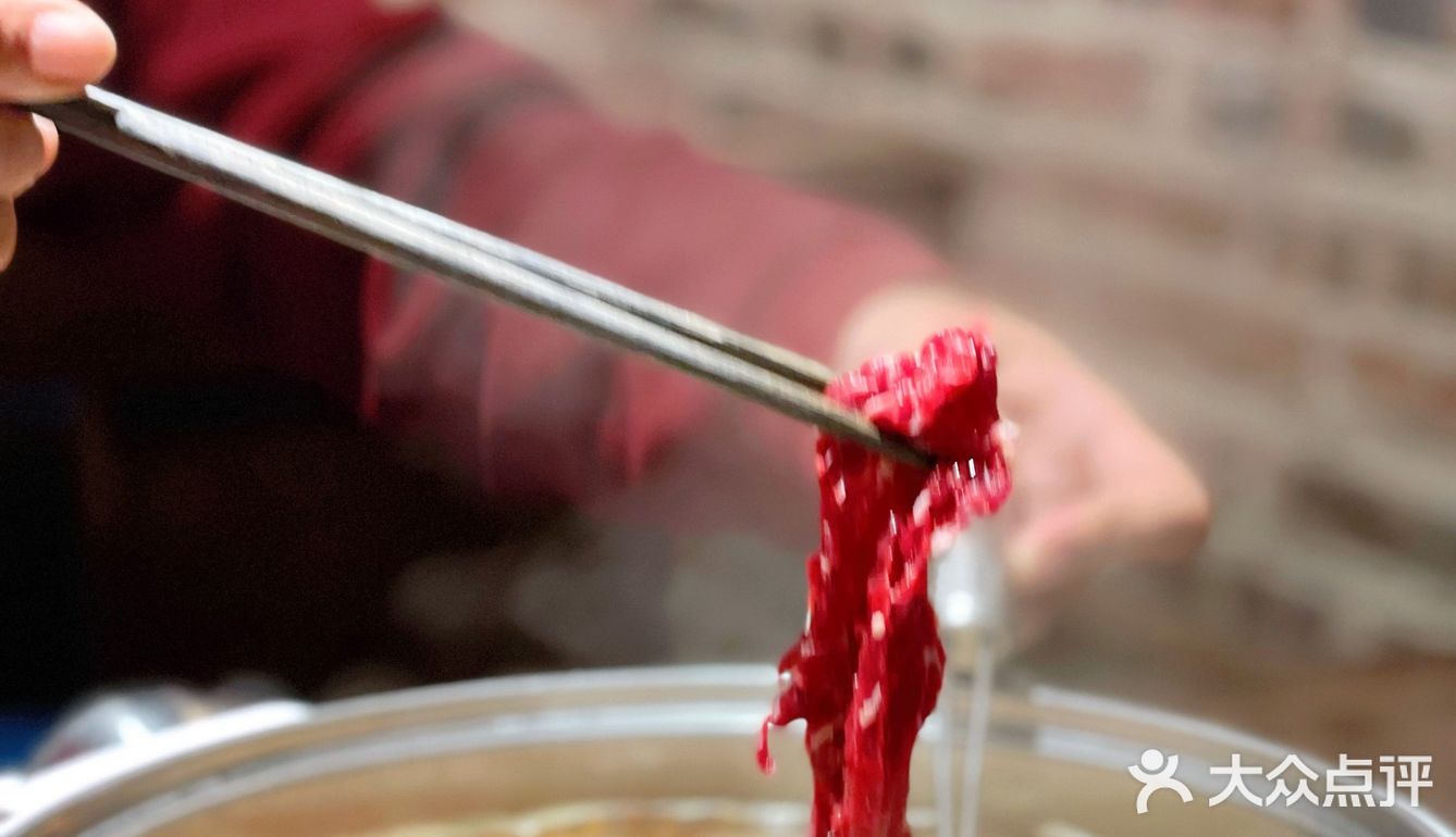 深圳南山现宰现运的新鲜牛肉火锅