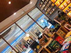 -猫的天空之城概念书店(印象城购物中心店)