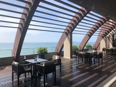 -三亚湾海居铂尔曼度假酒店