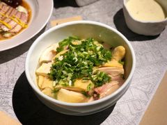 -穹六人间 people 6(岳阳路店)