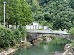 -安吉龙王山峡谷漂流