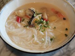 -宴悦海鲜餐厅Driftwood·游水海鲜·牛排(亚龙湾瑞吉店)