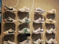-NIKE品牌体验店(金源新燕莎店)