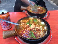 方便面砂锅-清真·马文砂锅大全(麦苋街店)