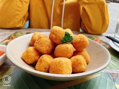 -大树餐厅(红旗街万达店)