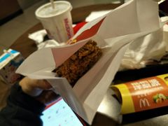-麦当劳(展览路店)