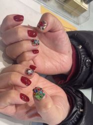 -花颜悦色款式美甲美睫