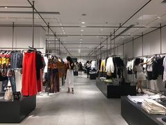 -URBAN REVIVO(欢乐海岸购物中心店)