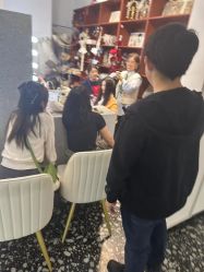 -喜爱高定婚纱摄影