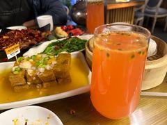 -隔壁老王·家常云南菜(花巷店)