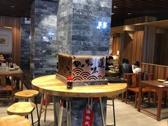 等位区-亮亮面馆(经六路店)