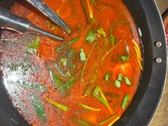 -贵厨酸汤牛肉(小十字店)