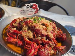 -巴厘龙虾·榜首油焖大虾(音乐学院·沿江酒馆店)