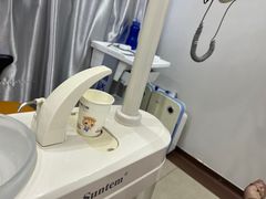-茂菊口腔连锁(浦东南路店)