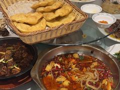 -小圆门美食宫(昆仑路店)
