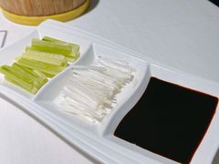 -鸭王烤鸭店(三里河店)