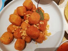 -大树餐厅(万达创始店)