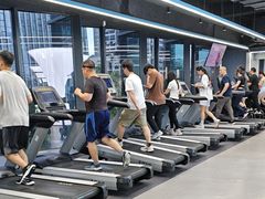 -超鹿运动(五四路恒力城店)